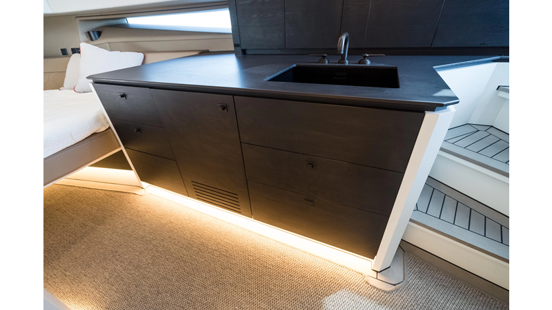 ROBIN'S NEST - Yacht for sale