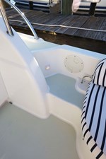 BELLA FAMIGLIA 13 Side Cockpit Boarding