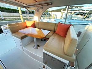 BELLA FAMIGLIA 18 Full Convertible Dinette