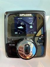 BELLA FAMIGLIA 41 ZIPWAKE Controls