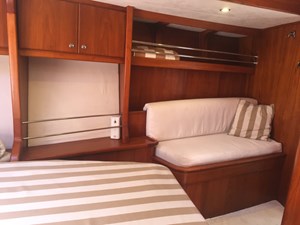 BAJAVENTO 42 Forward stateroom settee