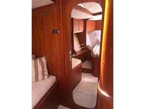 BAJAVENTO 44 Fwd stateroom door