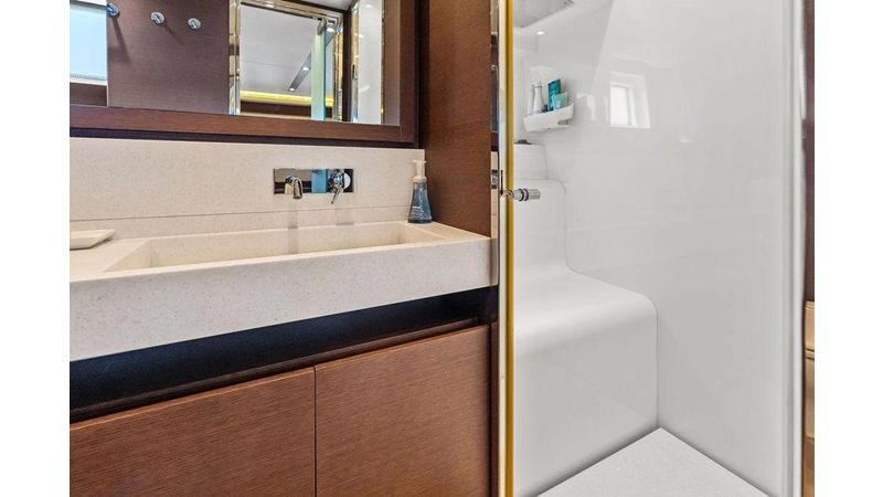 ELEVATION - Yacht à vendre