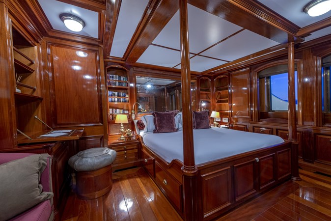 STEEL - Yacht for sale