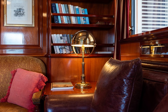 STEEL - Yacht zu verkaufen