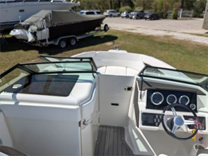 23' Sea Ray 2019 230 SPX 6 