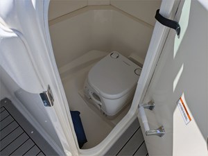 23' Sea Ray 2019 230 SPX 13 