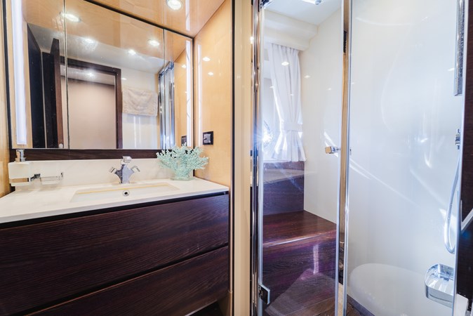 CLASS DISMISSED - Yacht for sale
