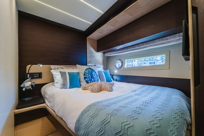 CLASS DISMISSED - Yacht for sale