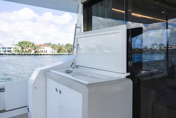 CLASS DISMISSED - Yacht for sale