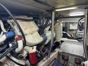 42 ft 1995 Ocean Yachts 42 sportsfish 29 