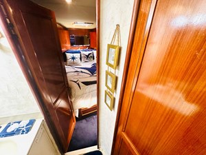 42 ft 1995 Ocean Yachts 42 sportsfish 25 