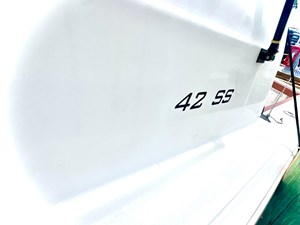 42 ft 1995 Ocean Yachts 42 sportsfish 9 