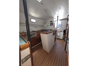 SLIP AWEIGH 10 Galley