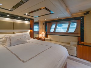 M/Y MIEL 30 