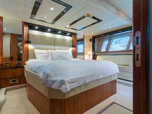 M/Y MIEL 29 