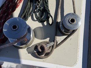 WILLIWAW 11 Port Cabin Top Winches