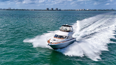 2006 Sea Ray 44 Sedan Bridge 8 