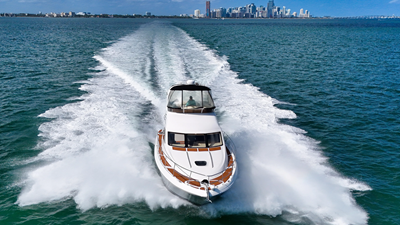 2006 Sea Ray 44 Sedan Bridge 10 