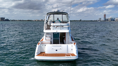 2006 Sea Ray 44 Sedan Bridge 13 