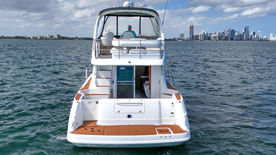 2006 Sea Ray 44 Sedan Bridge 14 