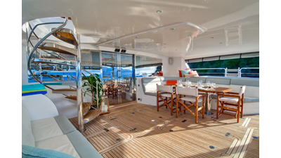 2010 Privilege 745 51 