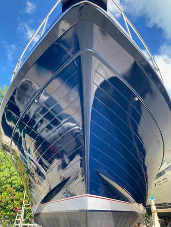 Beautiful blue hull with white boot stripe