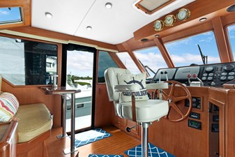 INDIGO 15 Pilothouse Helm Chair and electrical panel