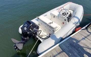 INDIGO 51 Tender