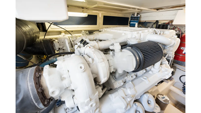 2000 Cabo 45 Express 28 