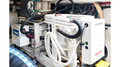 2000 Cabo 45 Express 30 