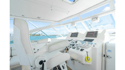 2000 Cabo 45 Express 44 