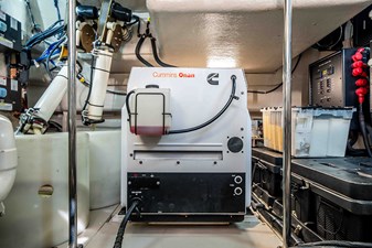 RECON ROYALE 52 Genset