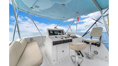 1978 Hatteras 42 Convertible 12 