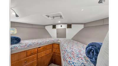 1978 Hatteras 42 Convertible 34 