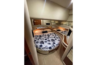 2004 Sea Ray 480 Sedan Bridge 7 