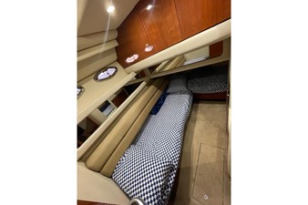 2004 Sea Ray 480 Sedan Bridge 9 