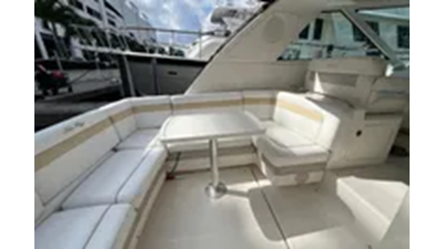 2010 Sea Ray 450 Sundancer 12 