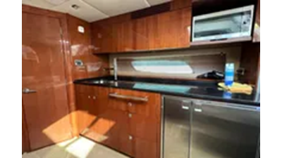 2010 Sea Ray 450 Sundancer 17 