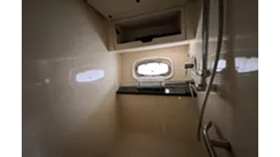 2010 Sea Ray 450 Sundancer 19 