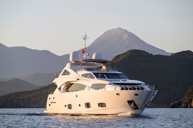 INFINITY - Yacht à vendre