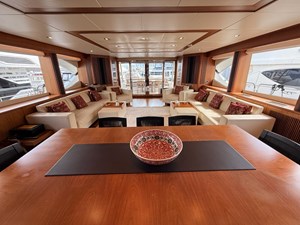 INFINITY 11 Dining Area