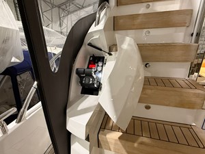 PRINCESS 70 (P70078) 9 