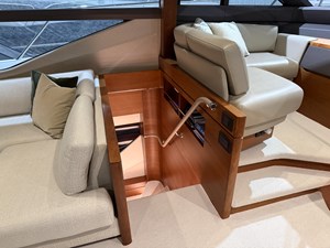 PRINCESS 70 (P70078) 45 