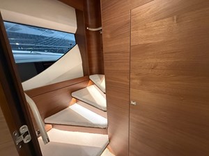 PRINCESS 70 (P70078) 54 