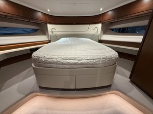 PRINCESS 70 (P70078) 58 