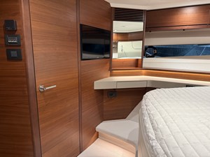 PRINCESS 70 (P70078) 60 