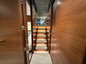 PRINCESS 70 (P70078) 64 