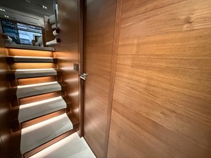 PRINCESS 70 (P70078) 72 