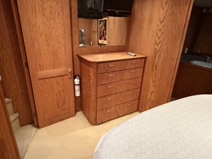 FINALLY ENOUGH 26 Aft stateroom